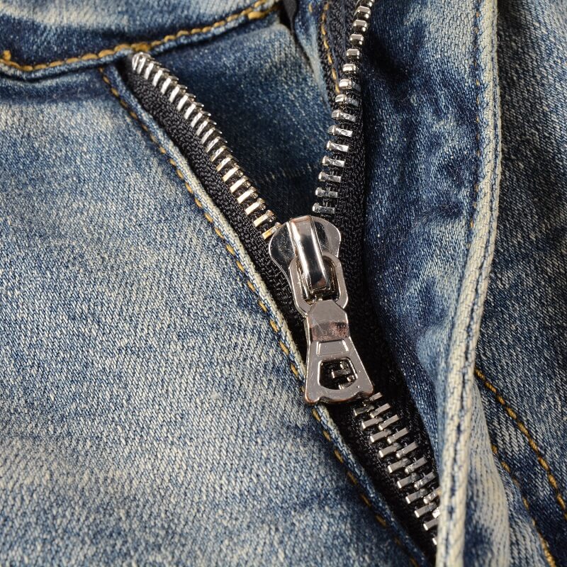 AMIRI Jeans #876