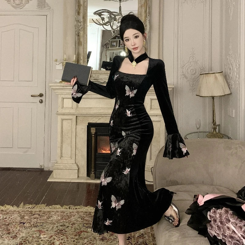 2-Piece Dark Fairy Butterfly Embroidered Velvet Dress with Choker