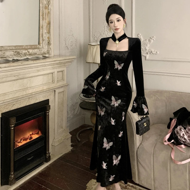 2-Piece Dark Fairy Butterfly Embroidered Velvet Dress with Choker